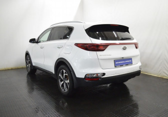 Подержанный автомобиль Kia Sportage 2021 года (7 фото)