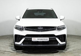 Подержанный автомобиль Geely Tugella 2022 года (2 фото)