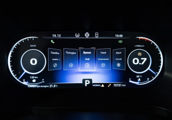 Подержанный автомобиль Chery Tiggo 8 Pro 2022 года (12 фото)