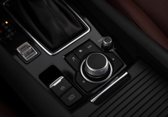 Подержанный автомобиль Mazda 6 Sedan 2021 года (18 фото)