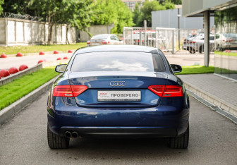 Подержанный автомобиль Audi A5 Coupe 2015 года (7 фото)