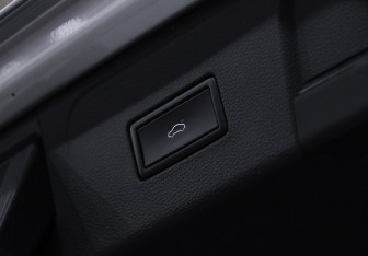 Подержанный автомобиль Volkswagen Teramont 2018 года (26 фото)