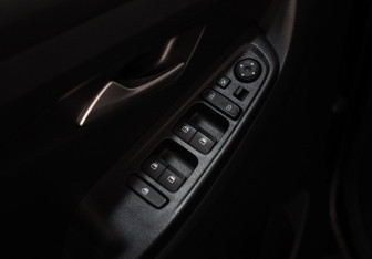 Подержанный автомобиль Hyundai Creta 2021 года (23 фото)