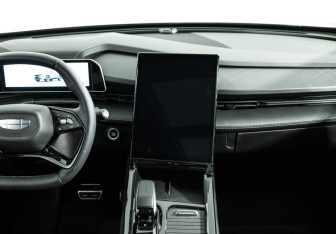 Подержанный автомобиль Geely Cityray 2024 года (14 фото)