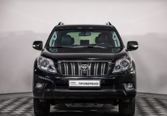 Подержанный автомобиль Toyota Land Cruiser Prado 2012 года (2 фото)