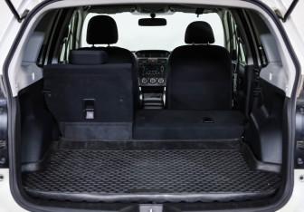 Подержанный автомобиль Subaru Forester Suv 2014 года (28 фото)