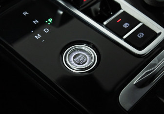 Подержанный автомобиль Chery Tiggo 8 Pro 2021 года (22 фото)