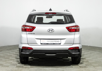 Подержанный автомобиль Hyundai Creta 2018 года (6 фото)