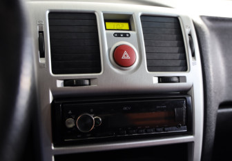 Подержанный автомобиль Hyundai Getz 2005 года (12 фото)