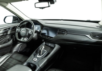 Подержанный автомобиль Haval F7 2021 года (9 фото)