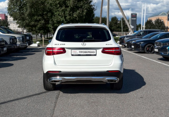 Подержанный автомобиль Mercedes-Benz GLC Coupe 2016 года (4 фото)