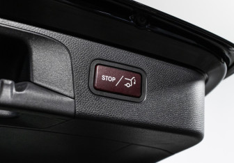 Подержанный автомобиль Mercedes-Benz GLC Coupe 2015 года (16 фото)