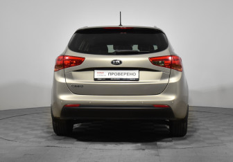 Подержанный автомобиль Kia Ceed Wagon 2014 года (6 фото)