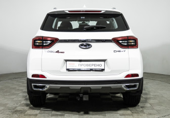 Подержанный автомобиль Chery Tiggo 4 Pro 2023 года (6 фото)