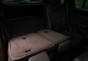 Подержанный автомобиль Porsche Cayenne 2019 года (31 фото)