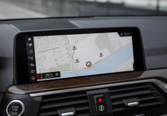 Подержанный автомобиль BMW X3 2019 года (16 фото)