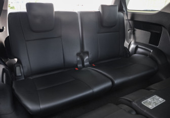 Подержанный автомобиль Toyota Fortuner 2021 года (33 фото)
