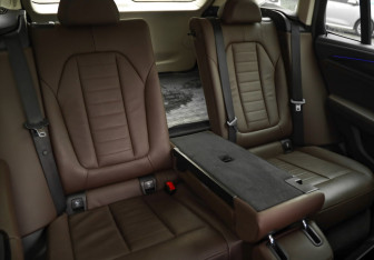 Подержанный автомобиль BMW X3 2019 года (33 фото)