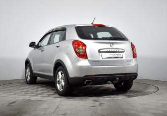 Подержанный автомобиль SsangYong Actyon 2013 года (7 фото)