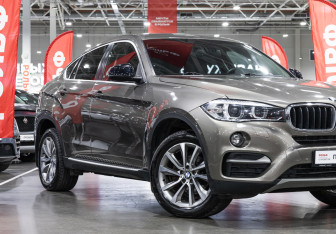 Подержанный автомобиль BMW X6 2019 года (7 фото)