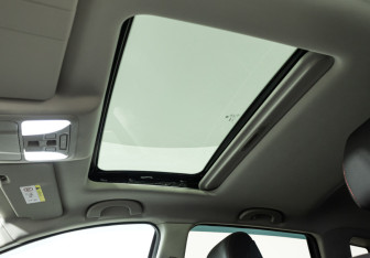 Подержанный автомобиль DongFeng AX7 2019 года (19 фото)