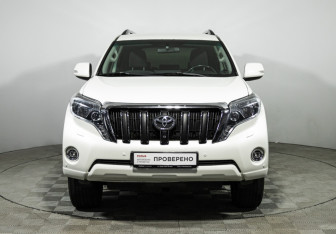 Подержанный автомобиль Toyota Land Cruiser Prado 2013 года (2 фото)