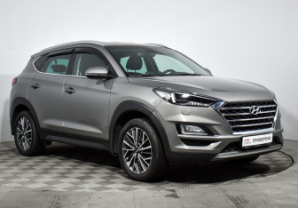 Подержанный автомобиль Hyundai Tucson 2020 года (3 фото)