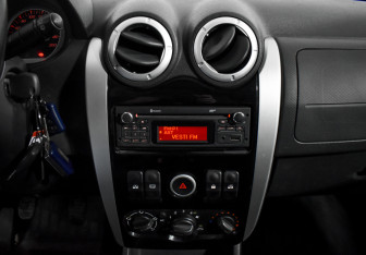 Подержанный автомобиль LADA (ВАЗ) Largus Wagon 2012 года (17 фото)