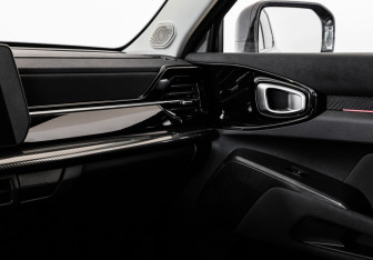 Подержанный автомобиль Haval H3 2024 года (17 фото)