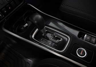 Подержанный автомобиль Mitsubishi Outlander 2019 года (12 фото)