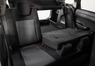 Подержанный автомобиль Suzuki Vitara 2020 года (20 фото)