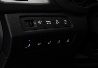 Подержанный автомобиль Hyundai Santa Fe 2018 года (20 фото)