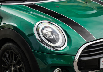 Подержанный автомобиль MINI Hatch 2020 года (11 фото)