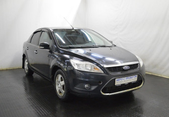 Подержанный автомобиль Ford Focus Sedan 2008 года (3 фото)