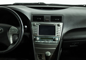 Подержанный автомобиль Toyota Camry Sedan 2008 года (14 фото)
