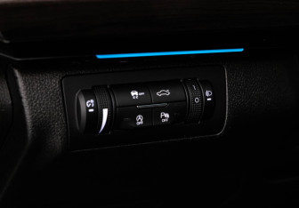 Подержанный автомобиль Exeed VX 2023 года (22 фото)