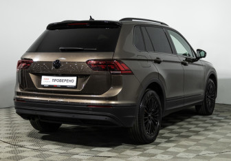 Подержанный автомобиль Volkswagen Tiguan 2019 года (5 фото)