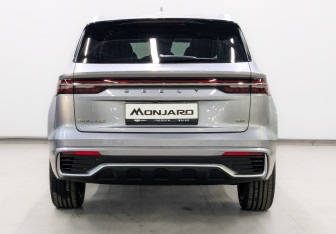 Новый Geely Monjaro 2025 (6 фото)