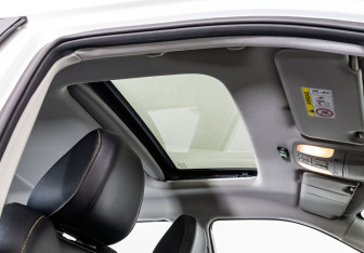 Подержанный автомобиль Москвич 3 2023 года (23 фото)