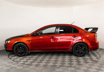 Подержанный автомобиль Mitsubishi Lancer Sedan 2008 года (8 фото)