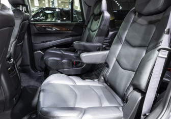 Подержанный автомобиль Jaecoo J8 2024 года (12 фото)