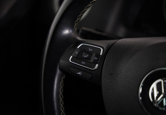 Подержанный автомобиль Volkswagen Tiguan 2016 года (11 фото)