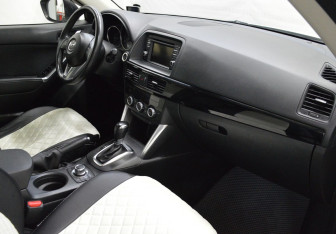 Подержанный автомобиль Mazda CX-5 2014 года (12 фото)