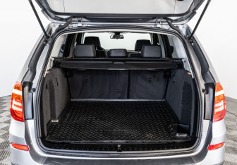 Подержанный автомобиль BMW X3 2013 года (20 фото)