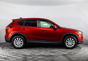 Подержанный автомобиль Mazda CX-5 2013 года (4 фото)