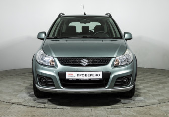 Подержанный автомобиль Suzuki SX4 Hatchback 2012 года (2 фото)