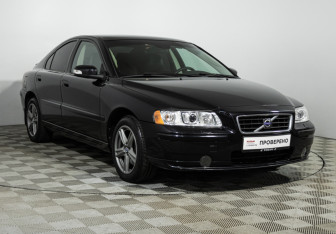 Подержанный автомобиль Volvo S60 2007 года (3 фото)