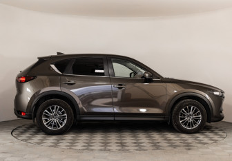 Подержанный автомобиль Mazda CX-5 2018 года (4 фото)