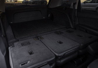 Подержанный автомобиль Audi Q7 2015 года (31 фото)