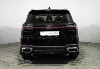 Подержанный автомобиль Geely Okavango 2023 года (6 фото)